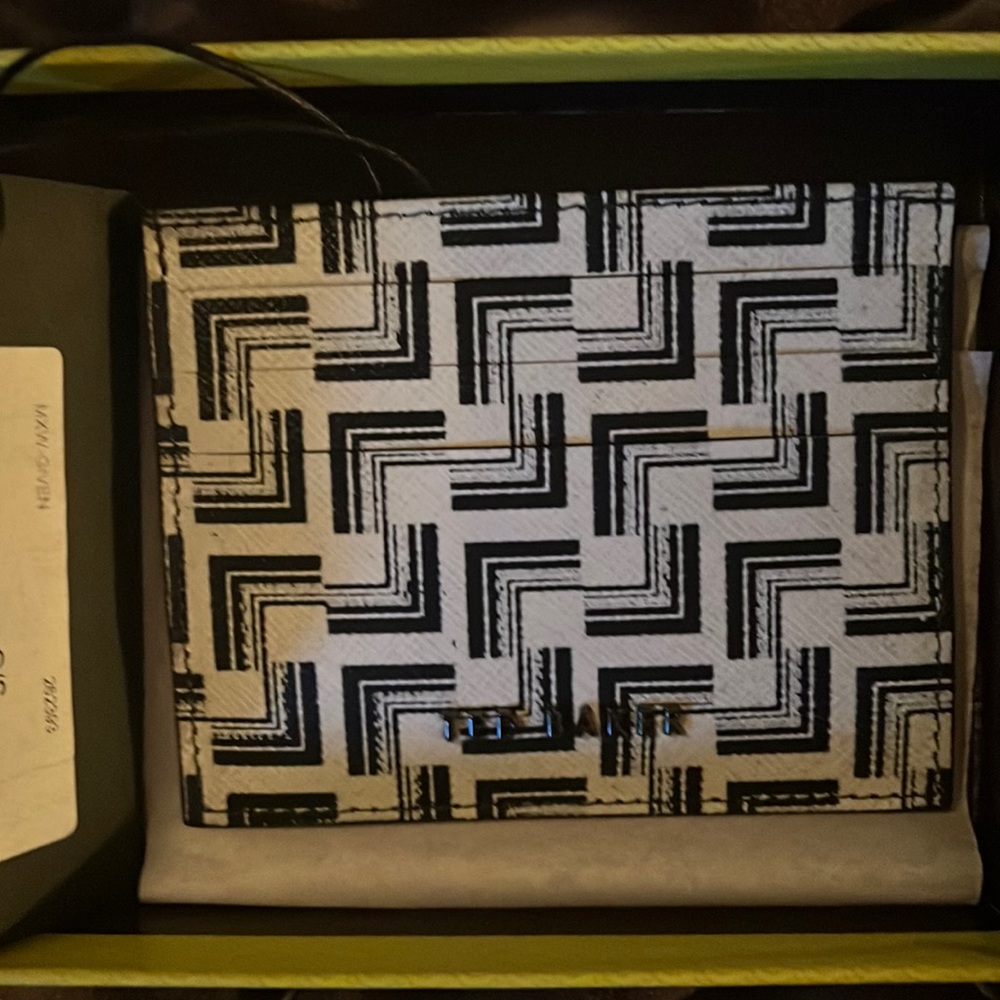 Ted Baker Given Leather Card Holder navy new